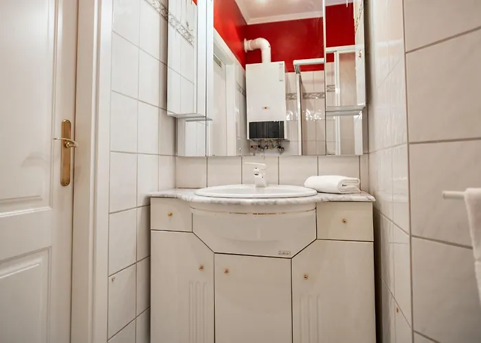 Apartamento Feel At I Bright Windows I Penzing Trainstation *