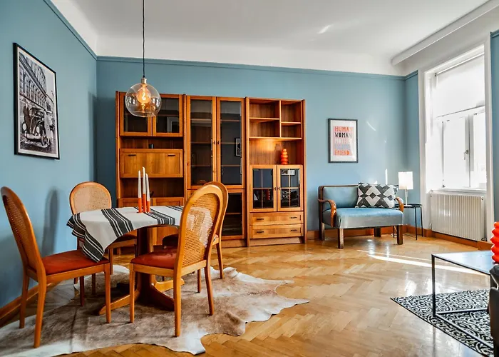 Feel At I Bright Windows I Penzing Trainstation Apartamento Viena