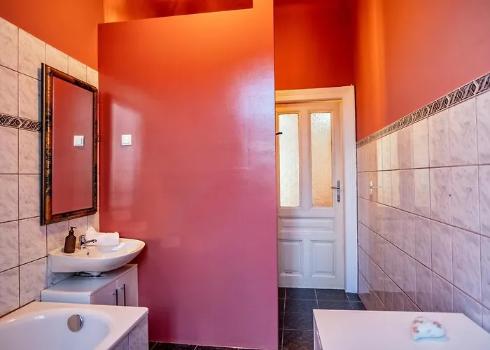 Feel At I Bright Windows I Penzing Trainstation Apartamento *