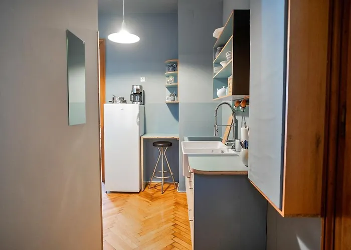 Feel At I Bright Windows I Penzing Trainstation Apartamento *