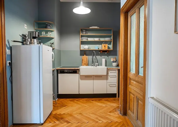 Apartamento Feel At I Bright Windows I Penzing Trainstation Viena